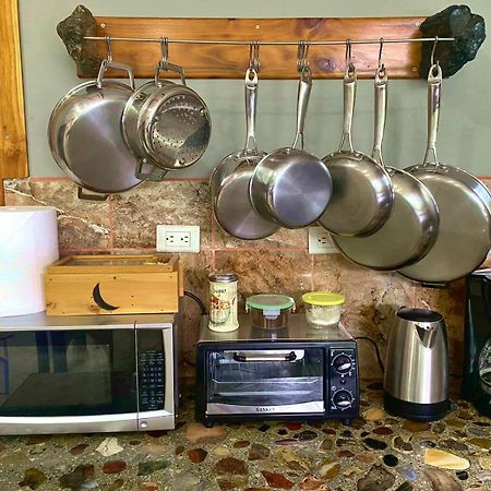 Moon Wonders Vacation House Monteverde ภายนอก รูปภาพ