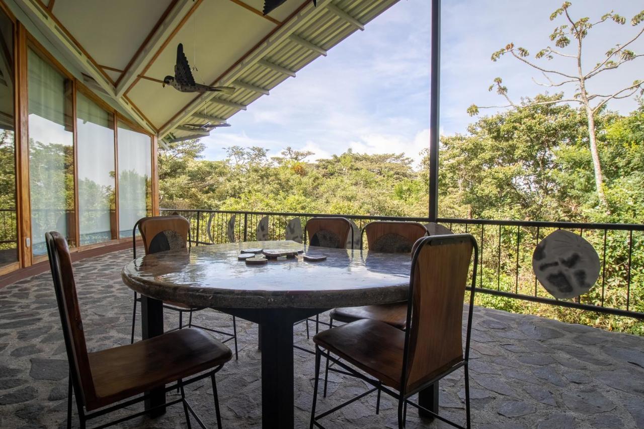 Moon Wonders Vacation House Monteverde ภายนอก รูปภาพ