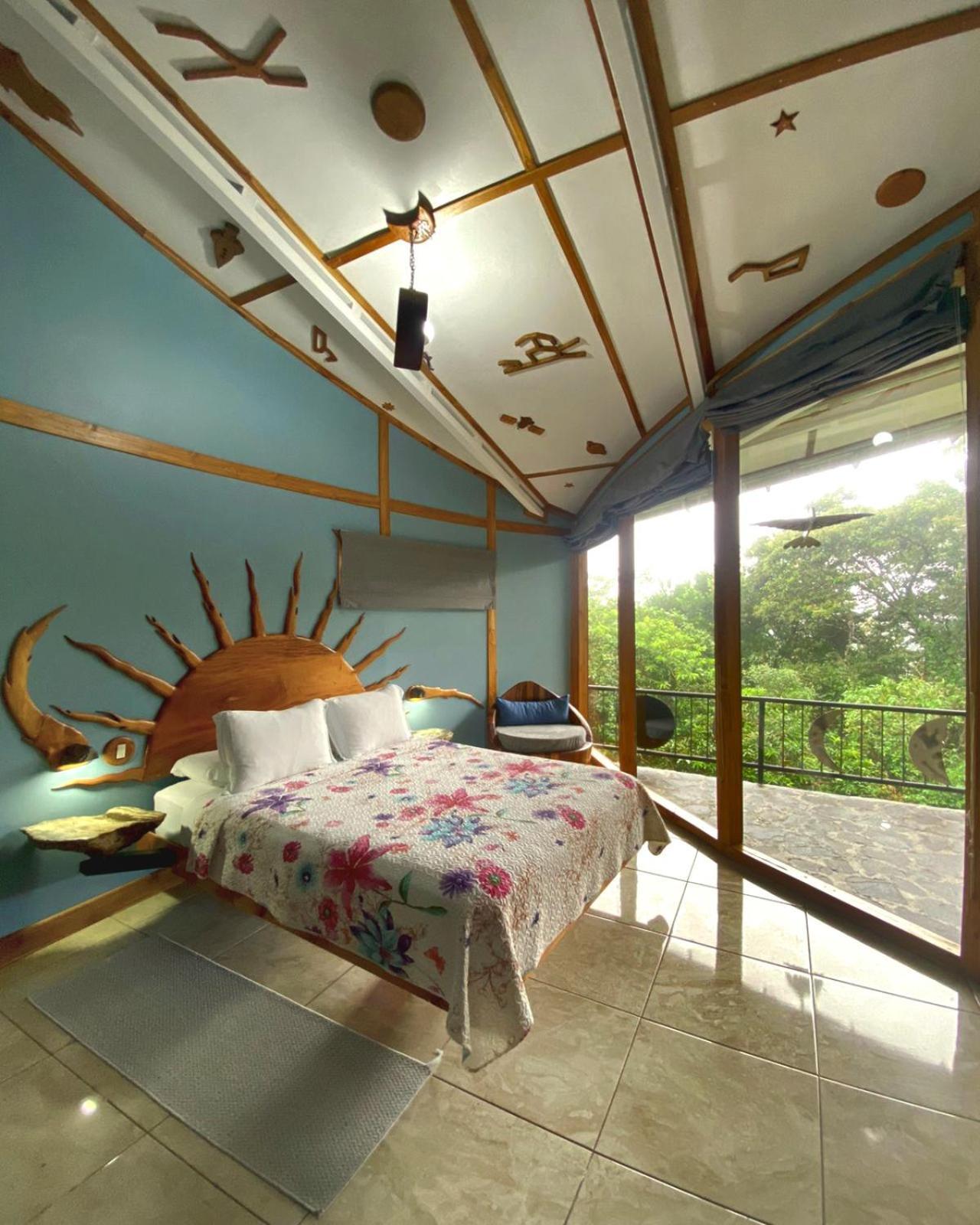 Moon Wonders Vacation House Monteverde ภายนอก รูปภาพ